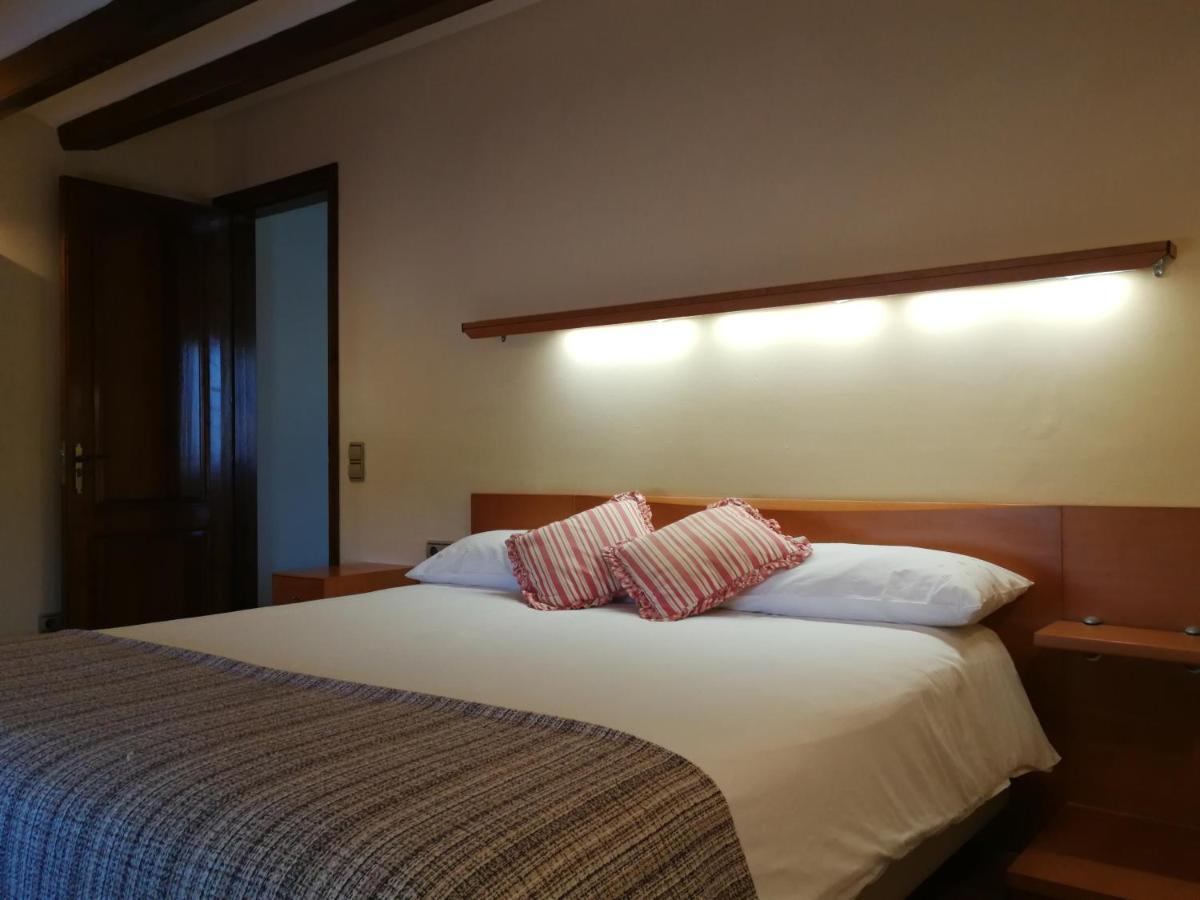 Hotel Rural Cal Ruget Vilobi Del Penedes Exteriér fotografie